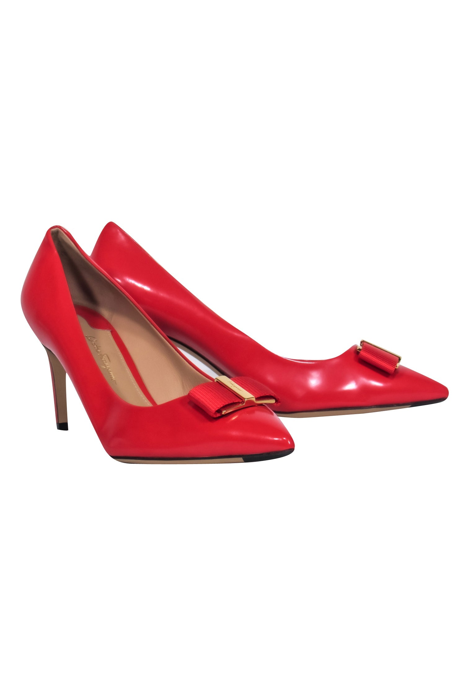 Ferragamo Red Shiny Leather Erice Bow Pumps - Size 9.5: A Must - Have for Fashion Lovers!