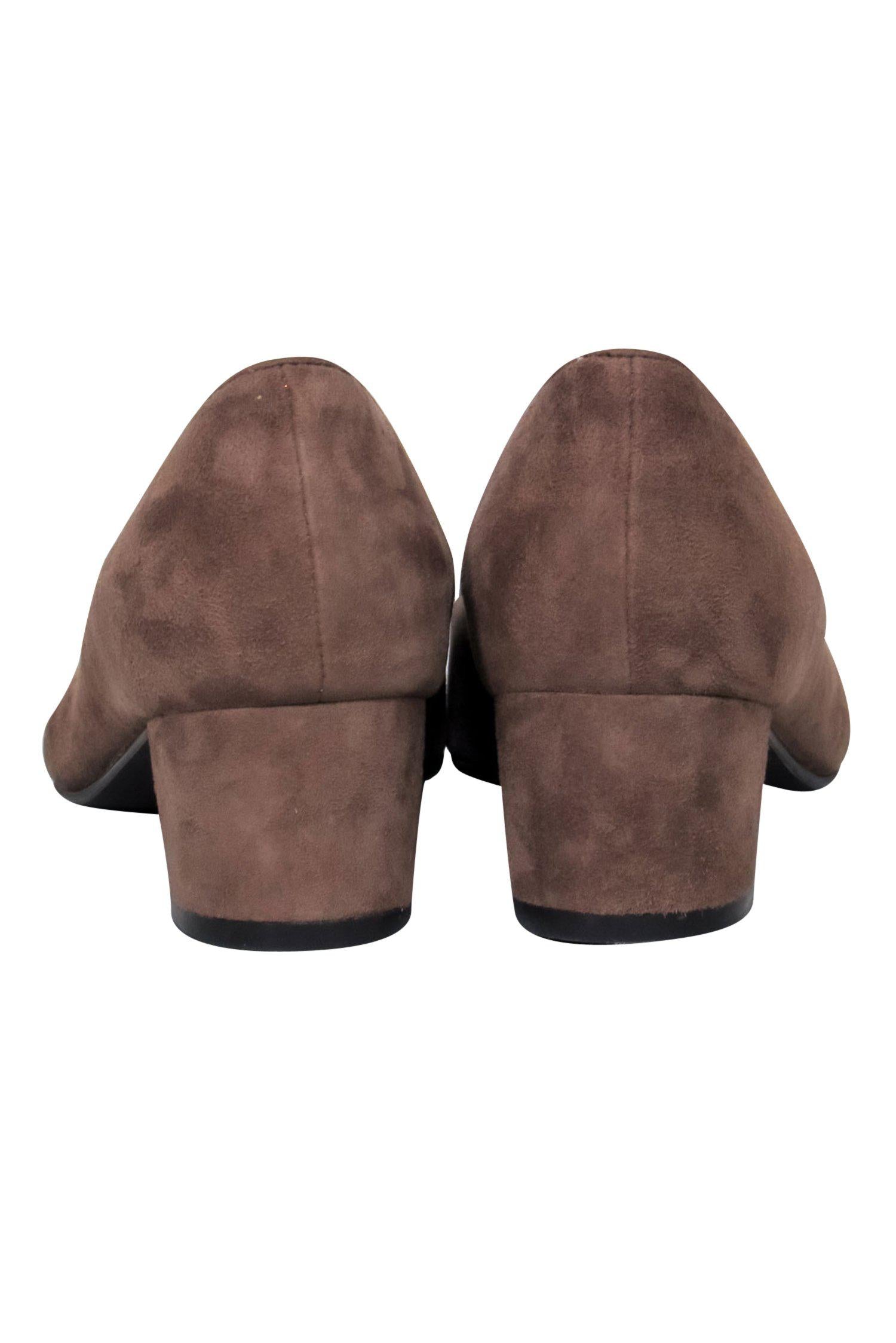 Stuart Weitzman's Charming Light Brown Suede Block Heels with Bows - Size 8.5