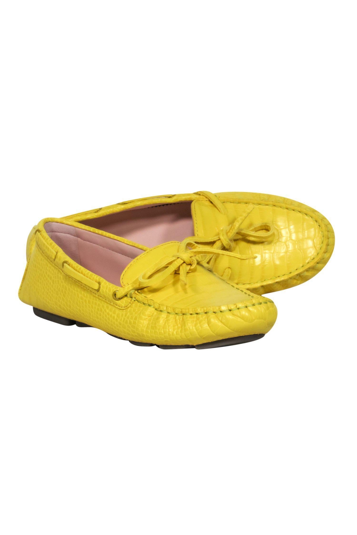 J.Crew - Stunning Bright Yellow Reptile Embossed Leather Loafers in Size 8.5