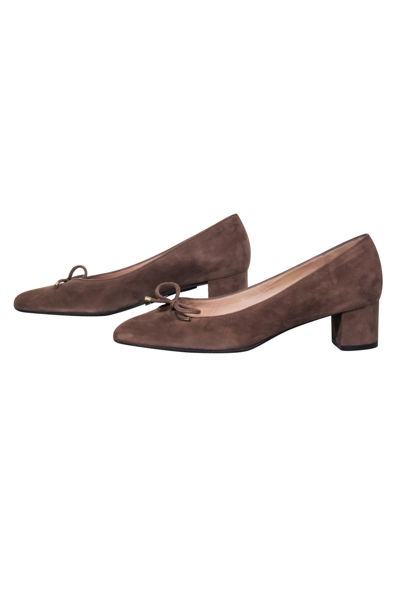 Stuart Weitzman's Charming Light Brown Suede Block Heels with Bows - Size 8.5
