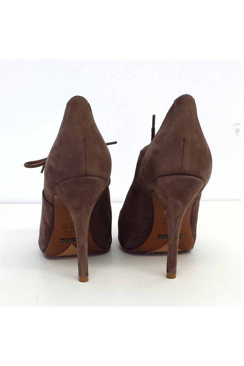 Schutz Deep Taupe Suede Peep Toe Heels - Size 6, A Fashion Must-Have!